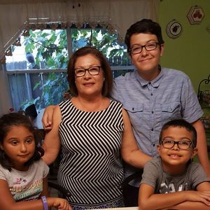 Meet your Posher, Isabel